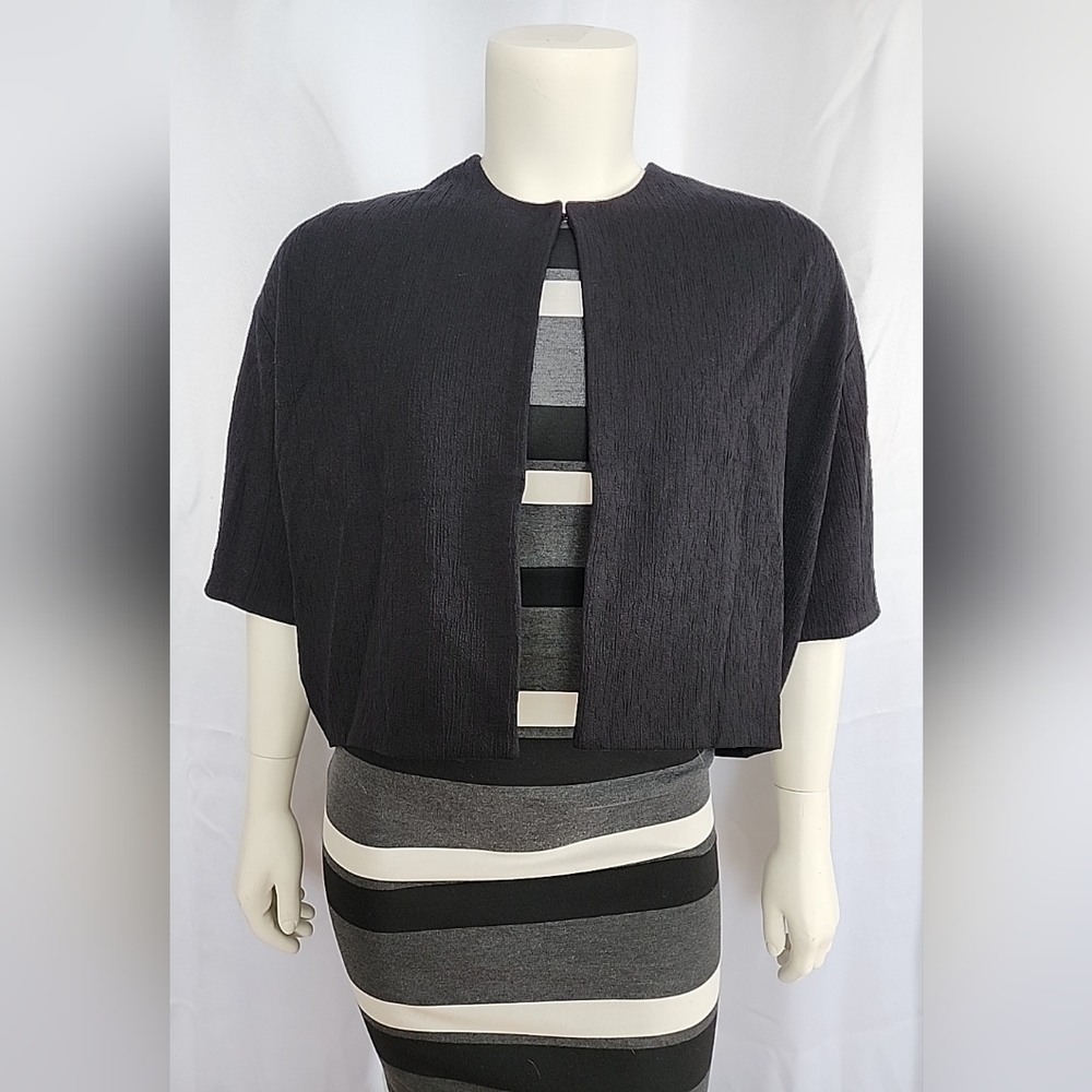 NWT Chico's Black Travelers Crinkle Jacket Cardigan Blazer Size 1 Medium 8/10